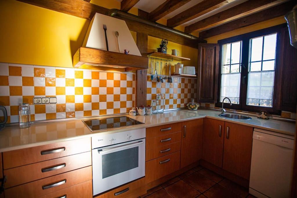 Casa Independiente Con Chimena, Jardin Y Barbacoa Santander Exterior foto